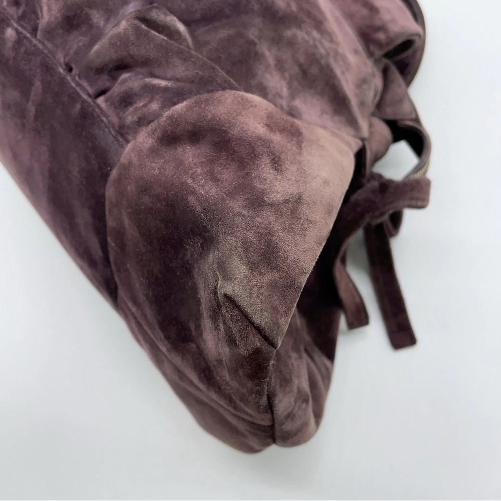 Authentic GUCCI Hysteria Purple Suede Handbag - Picture 10 of 16